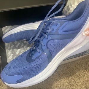 NWOT Lululemon Blissfeel Running Shoes Blue | White Women’s 10 (W9EF1S)